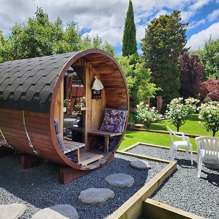 The Fern & Thistle Luxury Accommodation- Drinks, Hotpool, Sauna Balclutha Εξωτερικό φωτογραφία